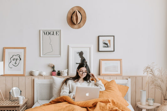 ¿HOME OFFICE POR SIEMPRE? LO MÁS IMPORTANTE PARA CUIDAR TU PIEL - Raw Apothecary MX